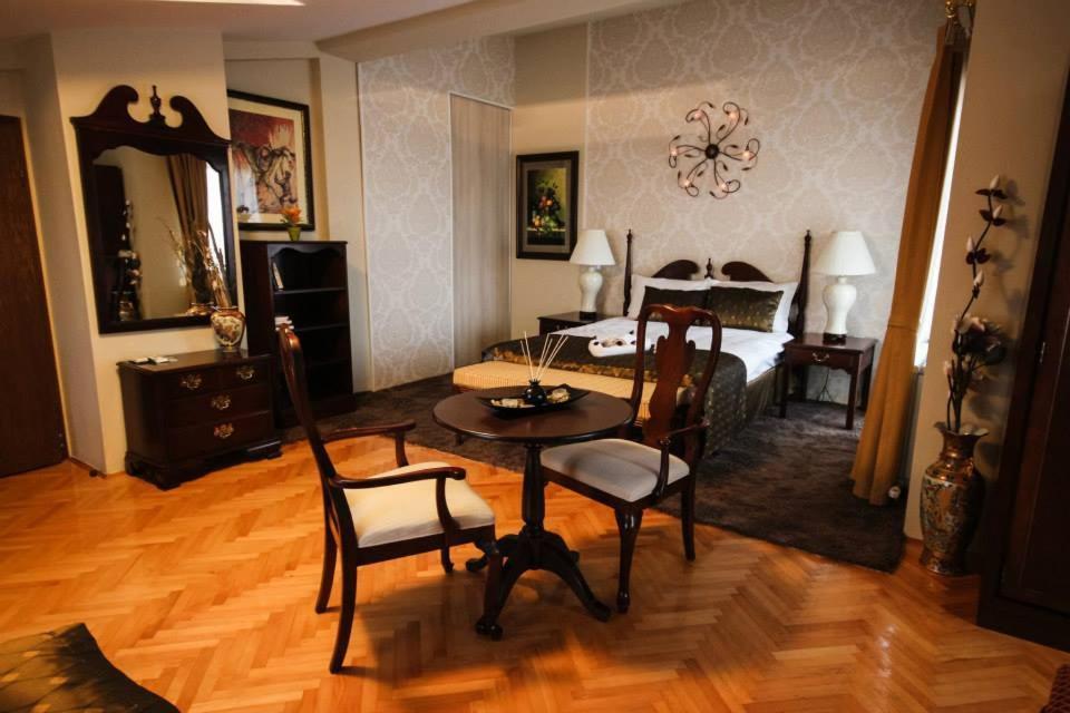 Hotel Villa Alexander Skopje Exterior foto